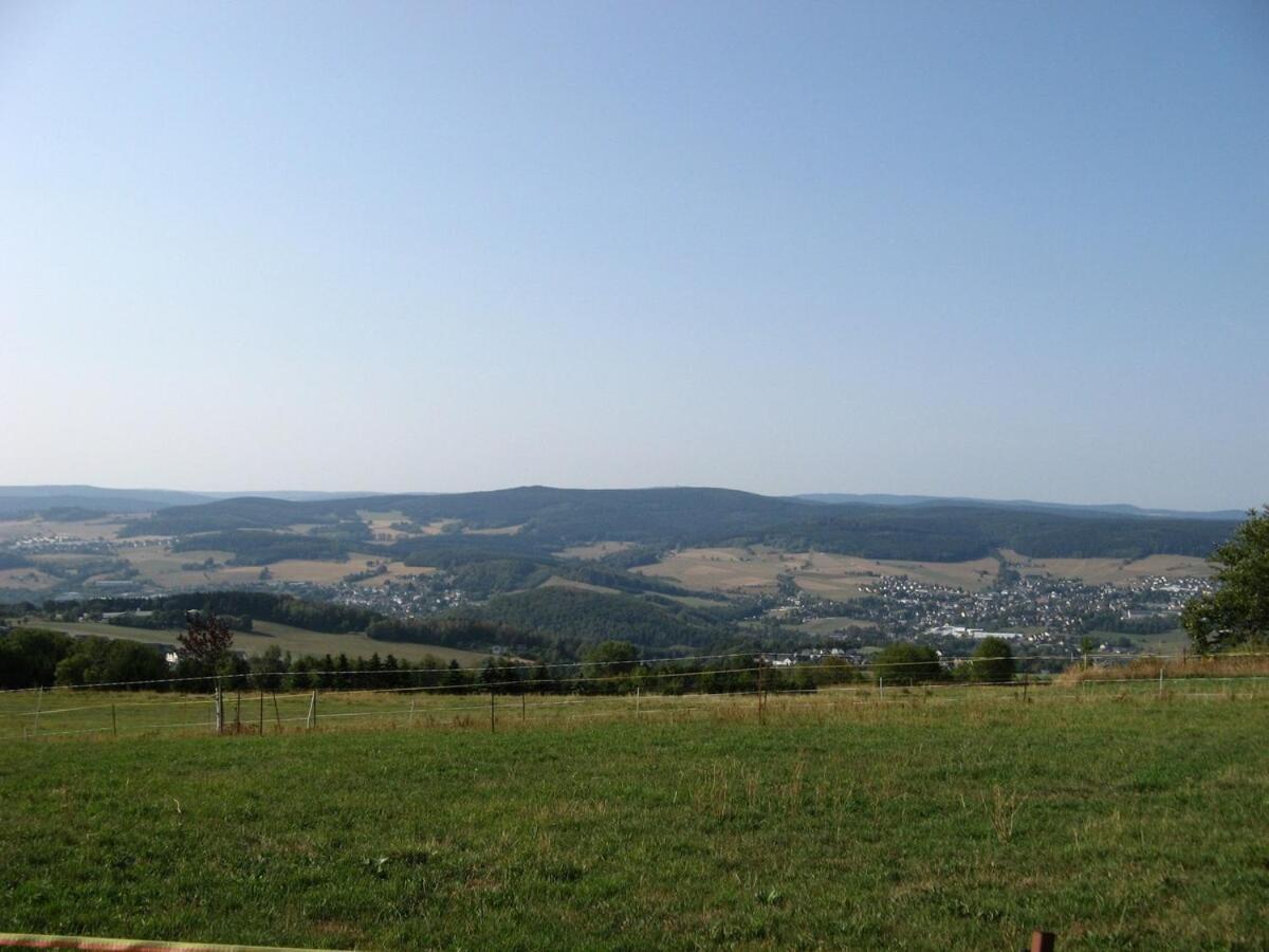 דירות Bernsbach Am Balkon Des Erzgebirges מראה חיצוני תמונה